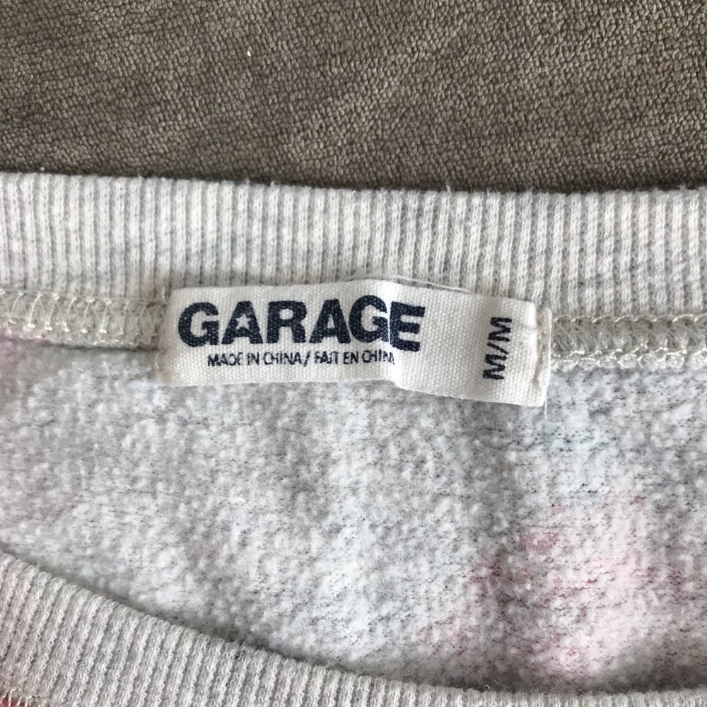 Floral Crew Neck - Picture 4 of 6